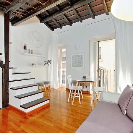 Rent In Trevi Fountain Apartamento *