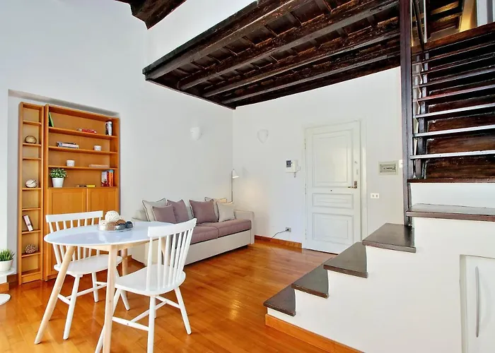 Rent In Trevi Fountain *