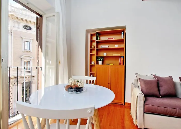 Rent In Trevi Fountain Apartament Rzym